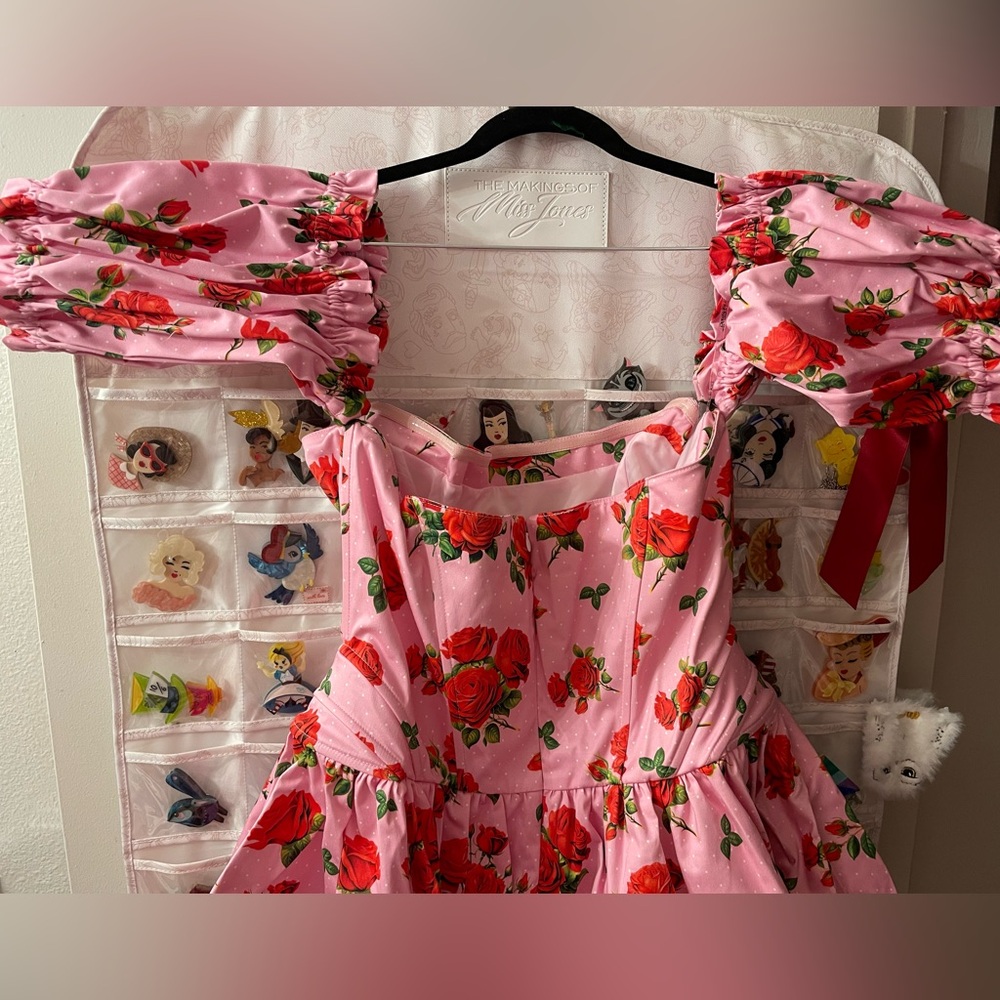 SUGAR THRILLZ HOLDING COURT CORSET DRESS - PINK - Picture 5 of 10